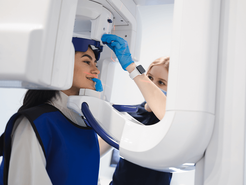 beneficios-de-la-tomografia-axial-en-tratamientos-dentales